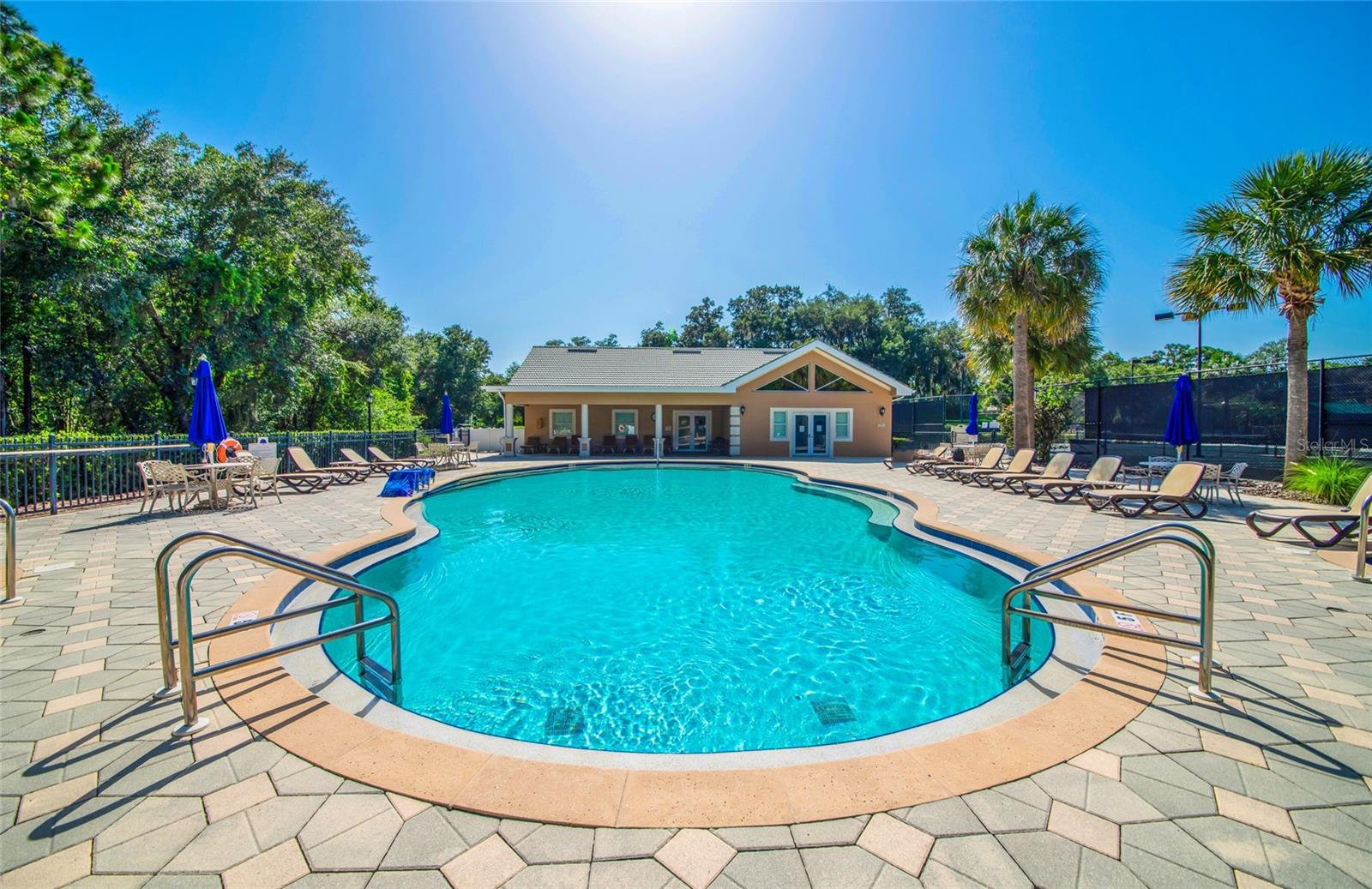 5246 MANORWOOD DR #4, SARASOTA, FL, 34235