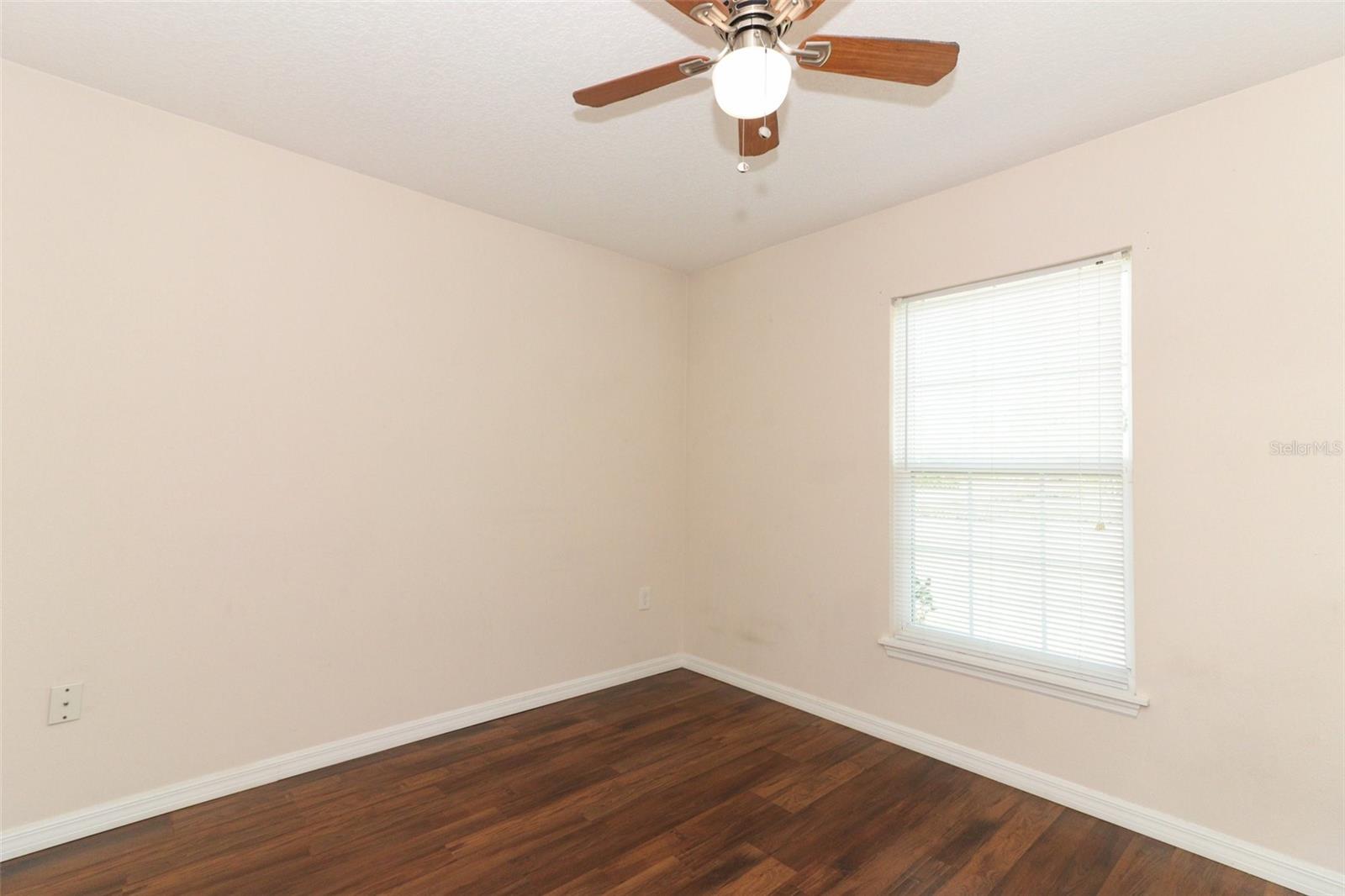 1090 PARNELL CT, DELTONA, FL, 32738