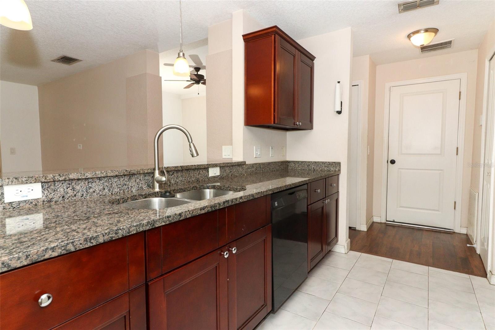 1090 PARNELL CT, DELTONA, FL, 32738