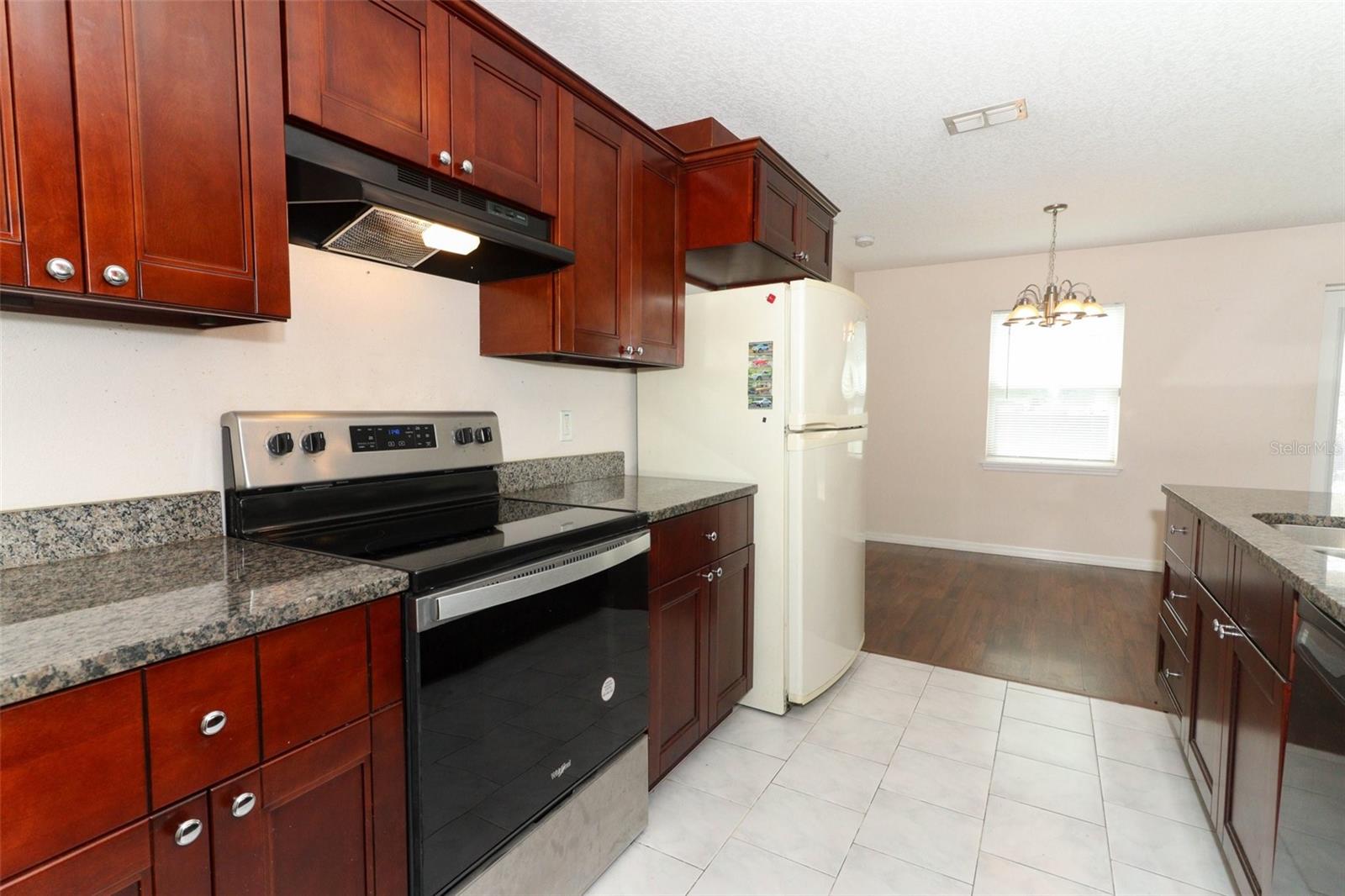 1090 PARNELL CT, DELTONA, FL, 32738