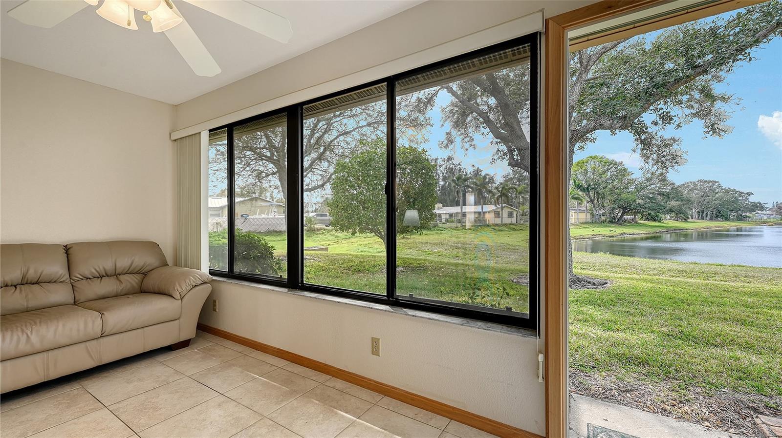 3119 GLEN ELYN BLVD #9, SARASOTA, FL, 34237