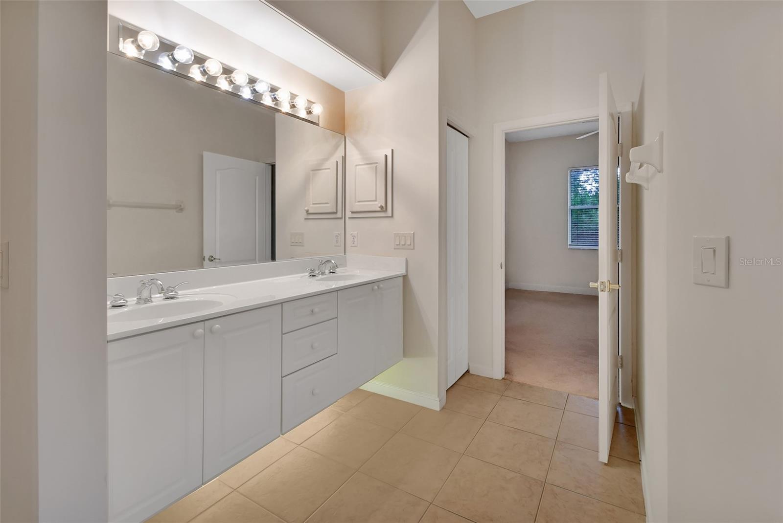 1429 CARLOW CIR, ORMOND BEACH, FL, 32174