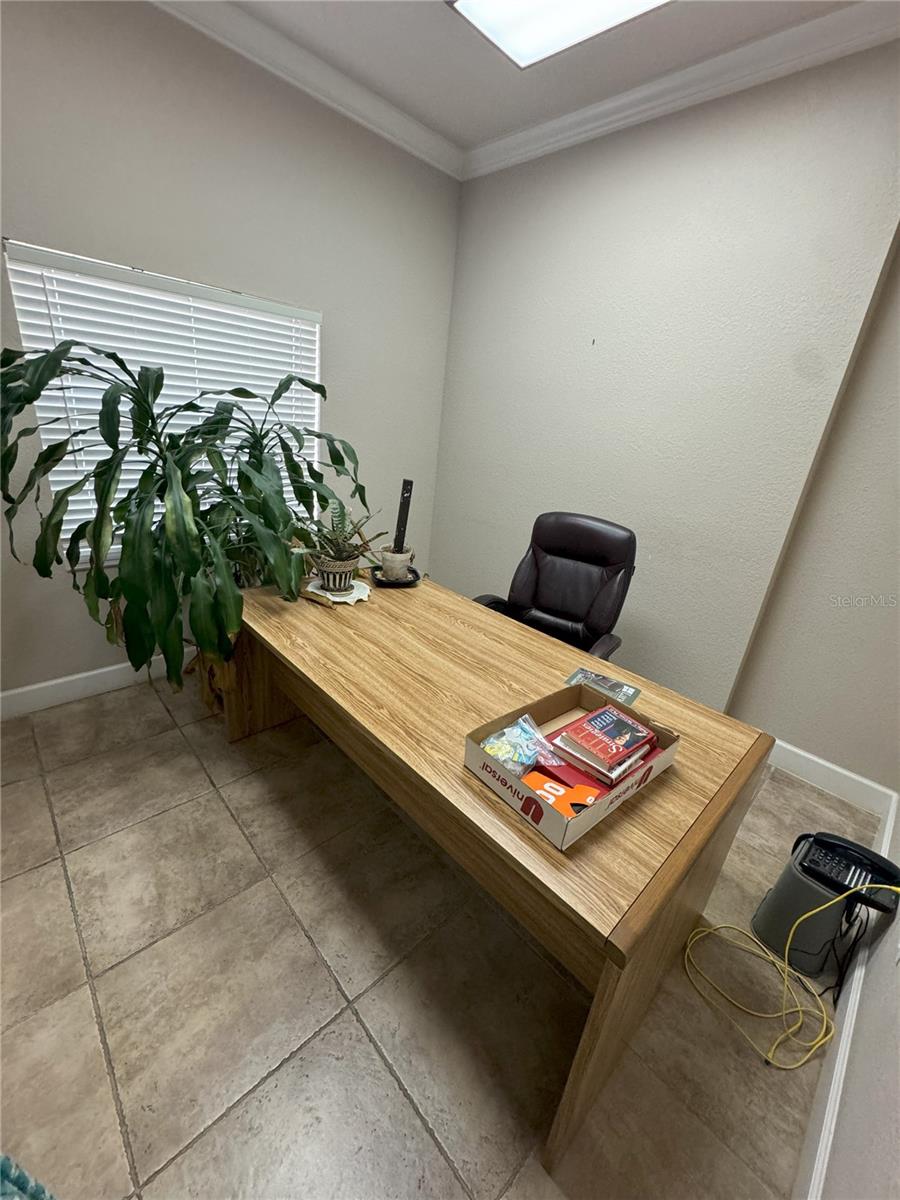 4545 EDGEWATER DR, ORLANDO, FL, 32804
