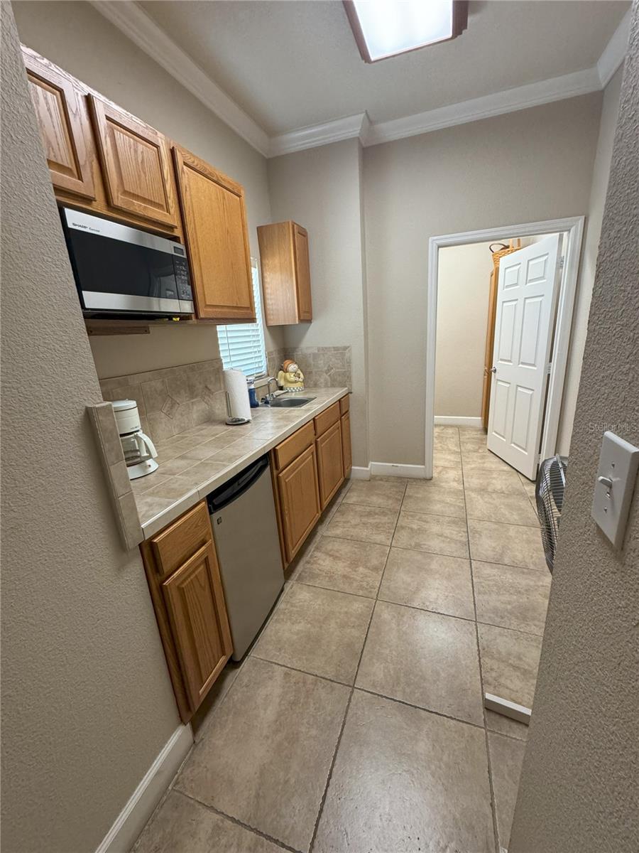4545 EDGEWATER DR, ORLANDO, FL, 32804