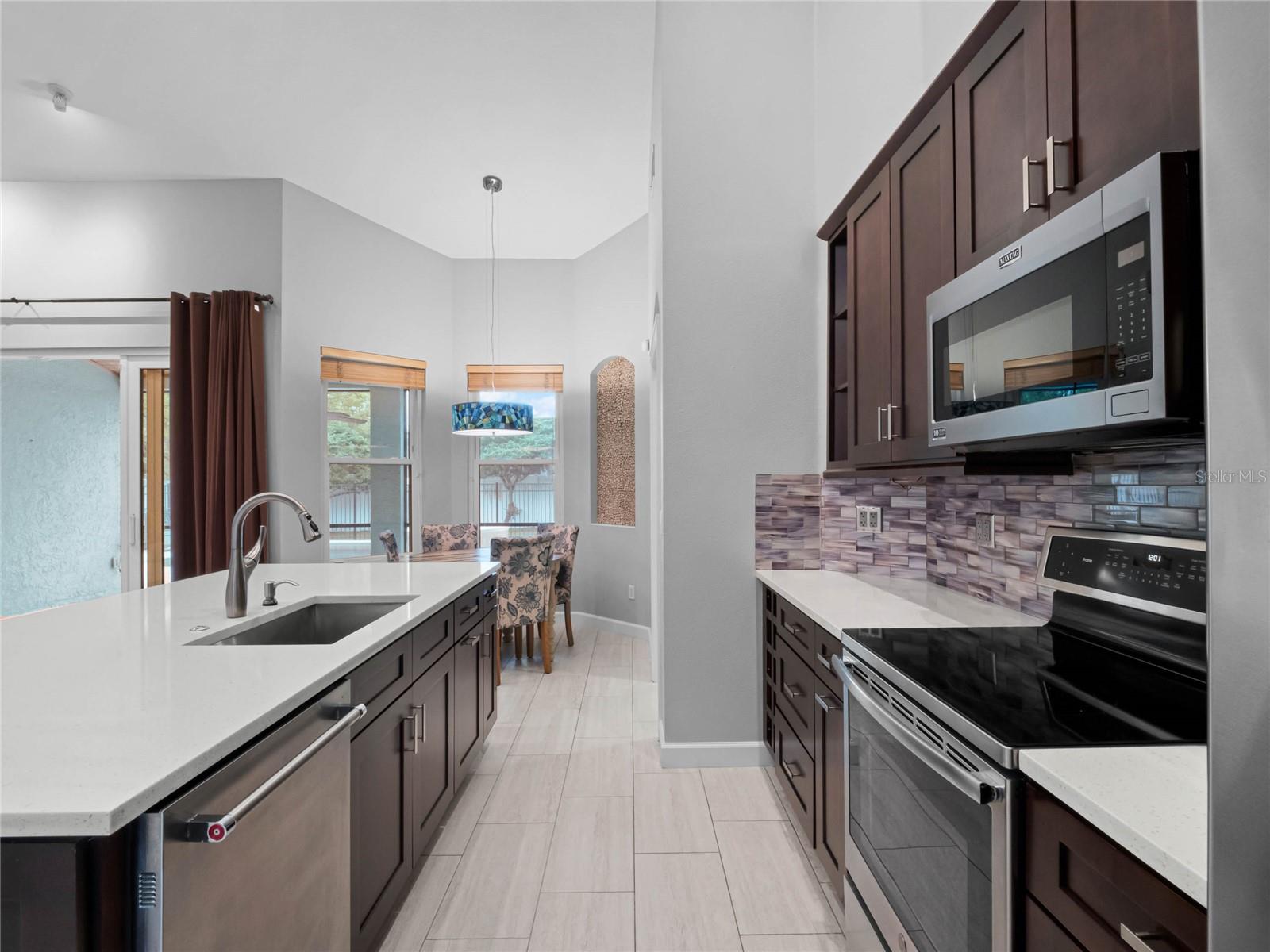 2137 BLACKJACK OAK ST, OCOEE, FL, 34761