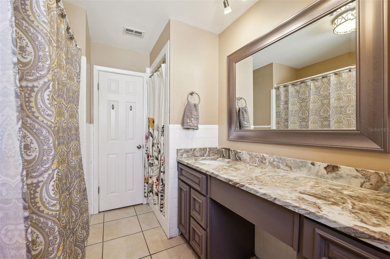 2713 W OSBORNE AVE, TAMPA, FL, 33614