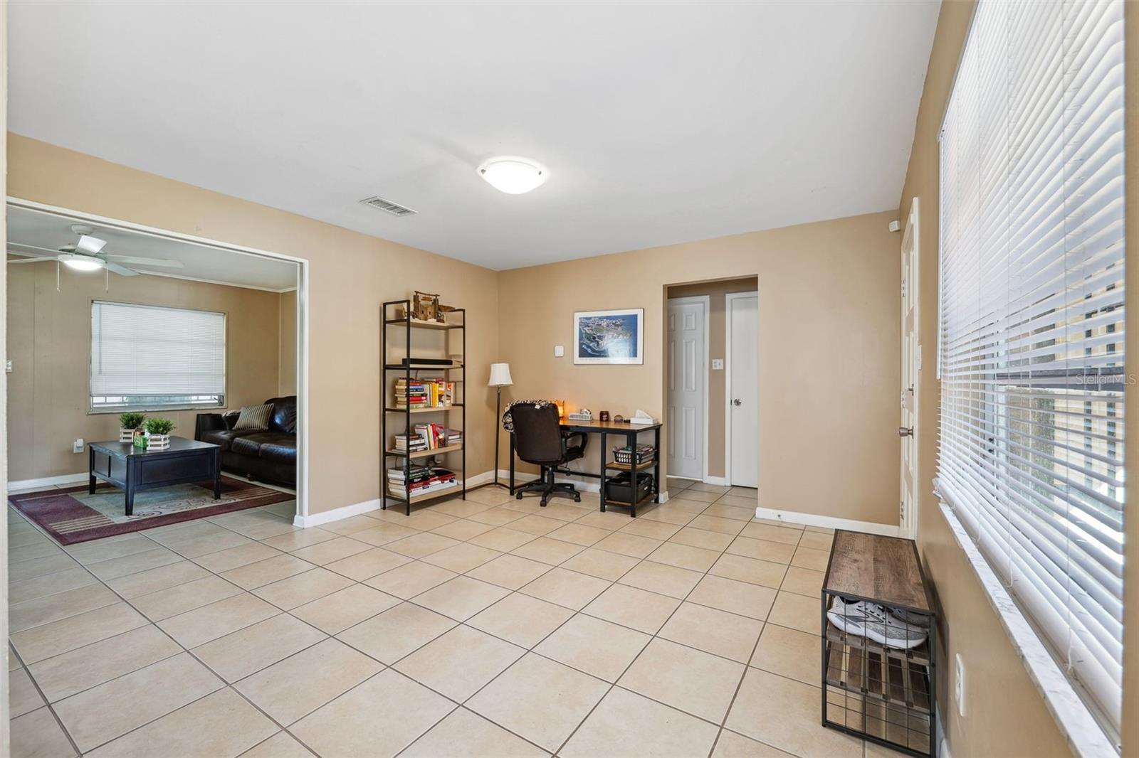 2713 W OSBORNE AVE, TAMPA, FL, 33614