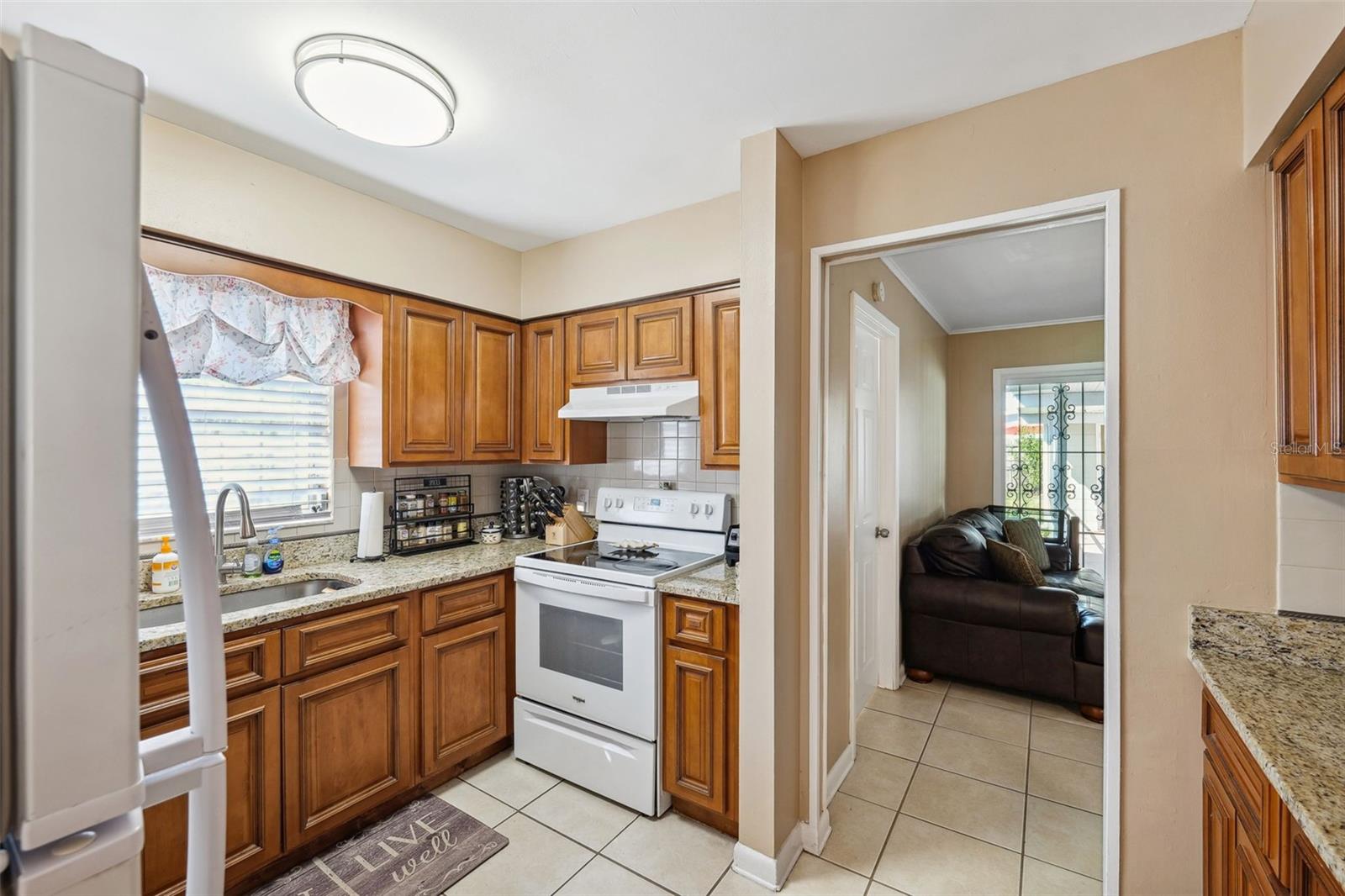 2713 W OSBORNE AVE, TAMPA, FL, 33614