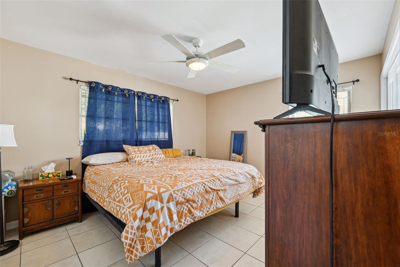 2713 W OSBORNE AVE, TAMPA, FL, 33614