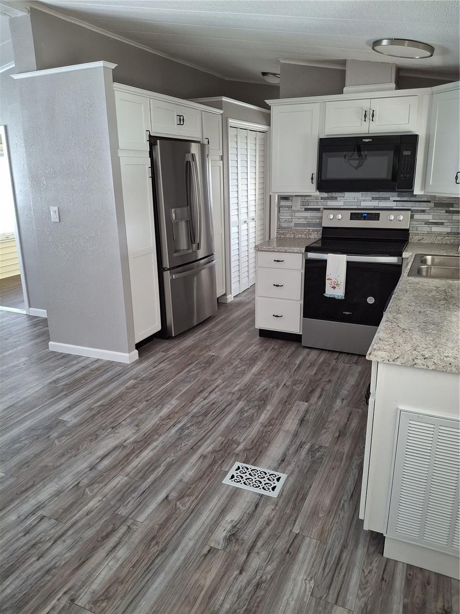 50989 HIGHWAY 27 #105, DAVENPORT, FL, 33897