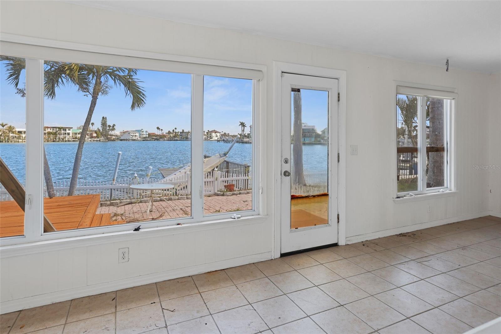 14105 E PARSLEY DR, MADEIRA BEACH, FL, 33708