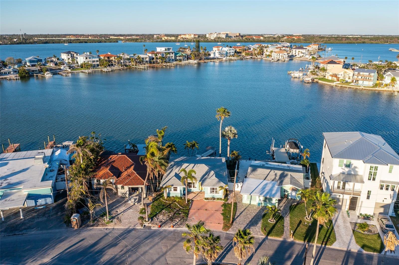 14105 E PARSLEY DR, MADEIRA BEACH, FL, 33708