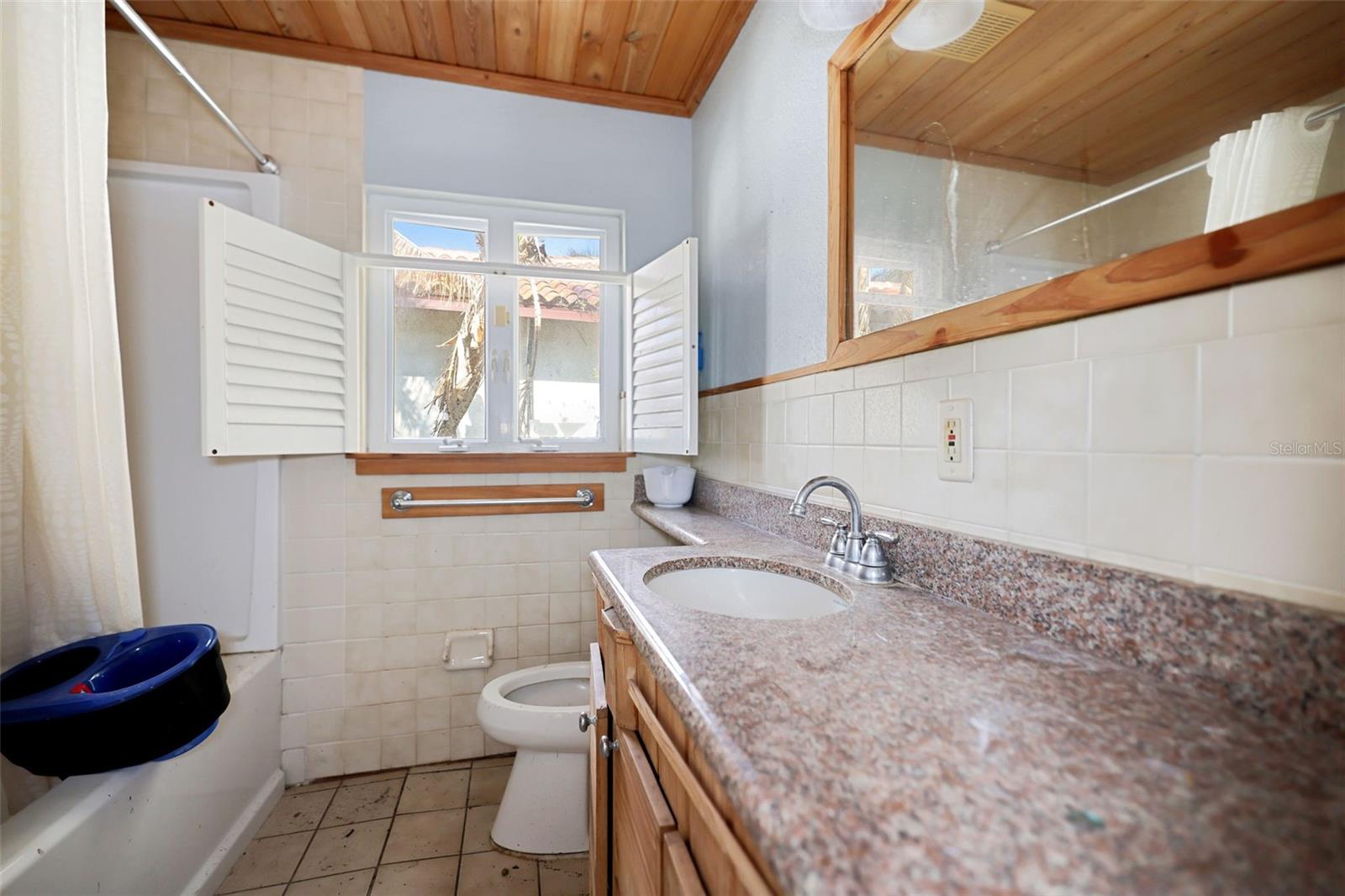 14105 E PARSLEY DR, MADEIRA BEACH, FL, 33708