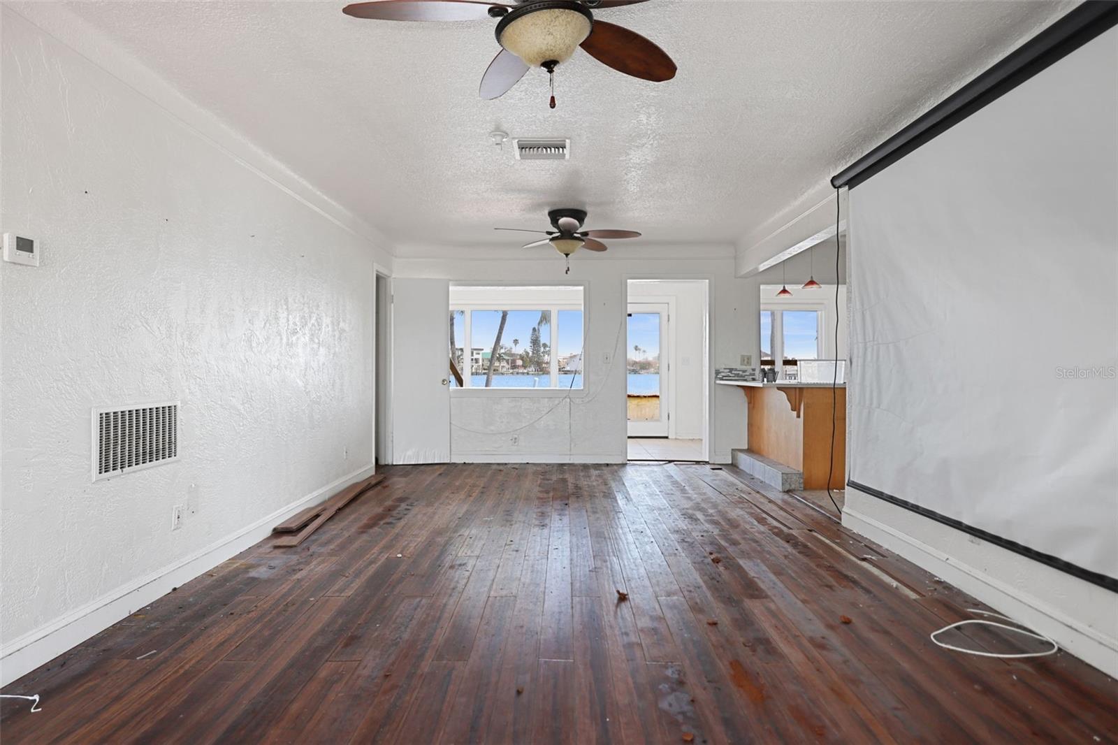 14105 E PARSLEY DR, MADEIRA BEACH, FL, 33708