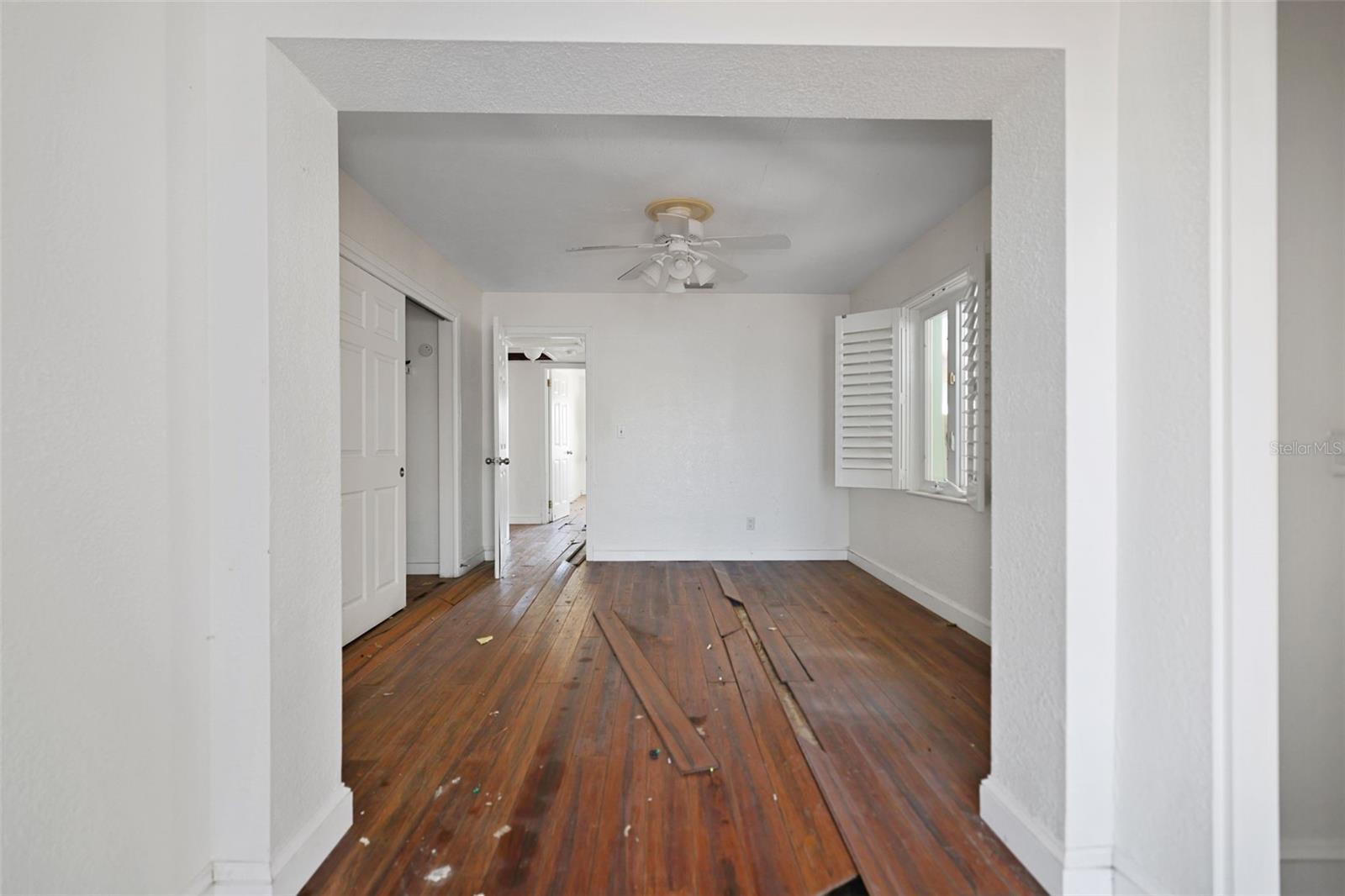 14105 E PARSLEY DR, MADEIRA BEACH, FL, 33708