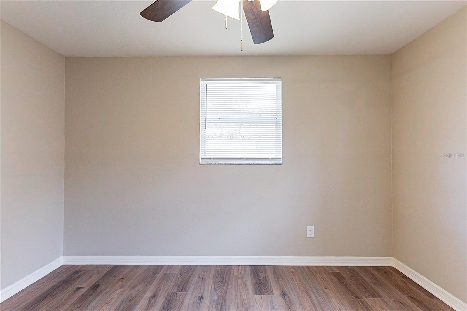4702 E IDLEWILD AVE, TAMPA, FL, 33610