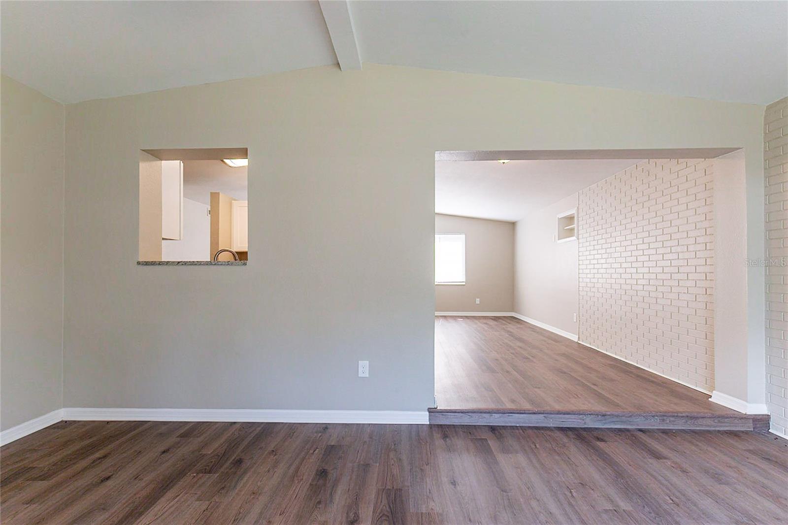 4702 E IDLEWILD AVE, TAMPA, FL, 33610