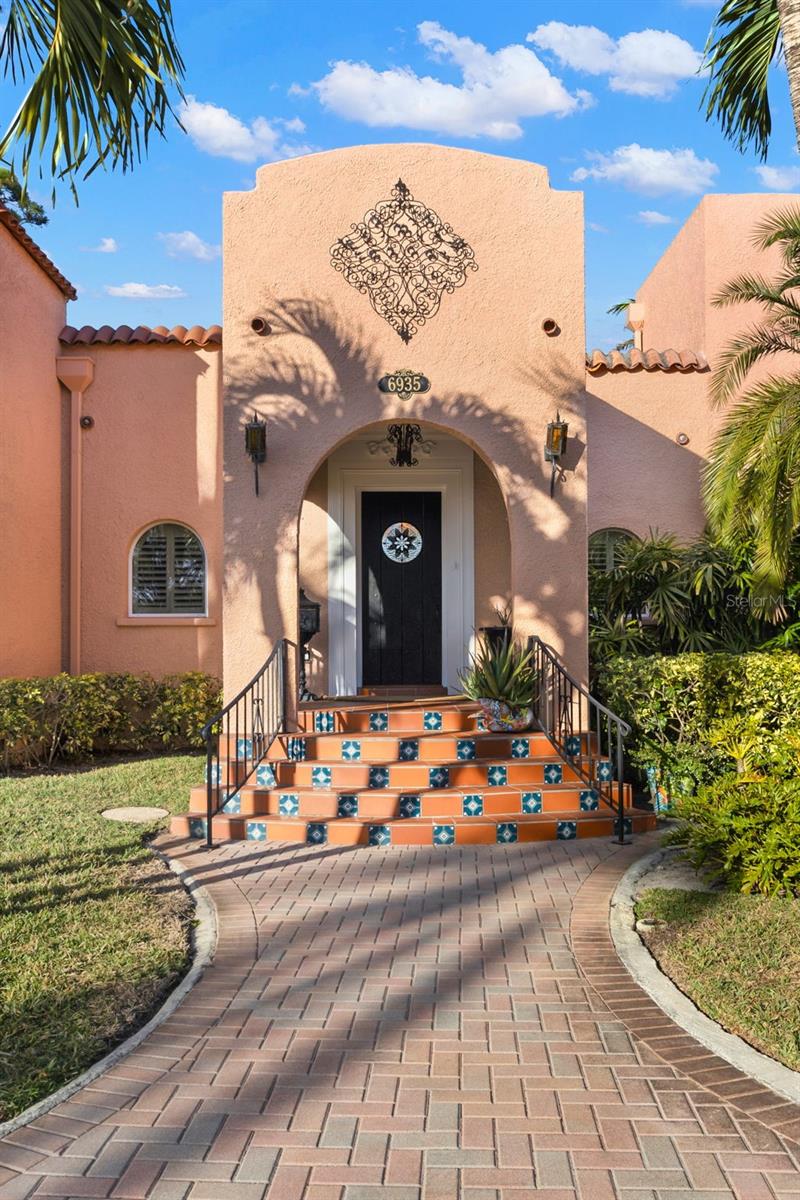 6935 DATE PALM AVE S, ST PETERSBURG, FL, 33707
