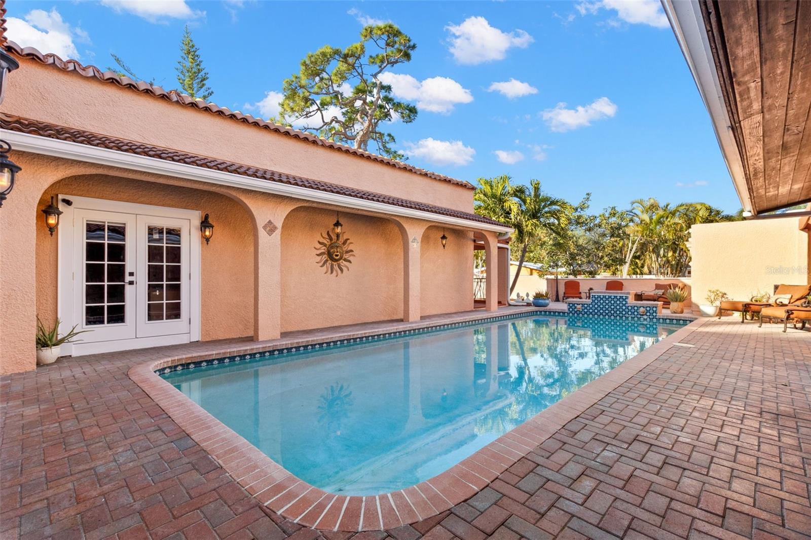 6935 DATE PALM AVE S, ST PETERSBURG, FL, 33707