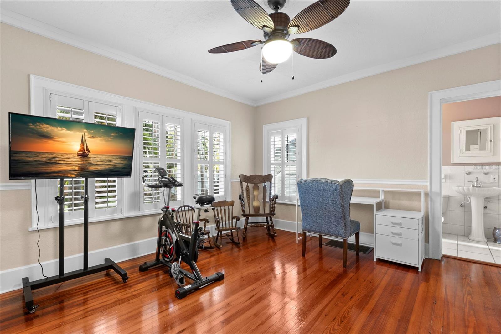 6935 DATE PALM AVE S, ST PETERSBURG, FL, 33707
