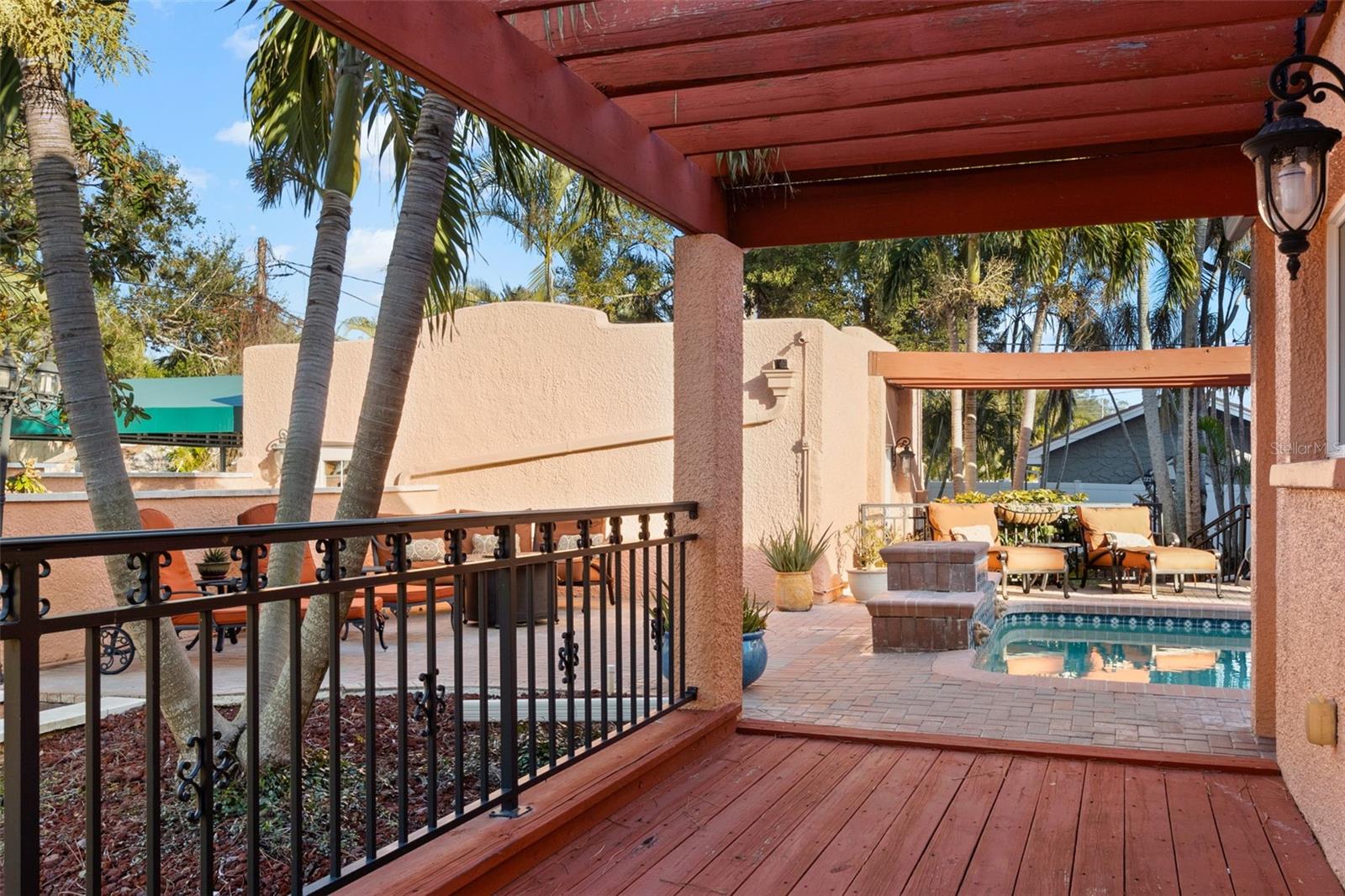 6935 DATE PALM AVE S, ST PETERSBURG, FL, 33707