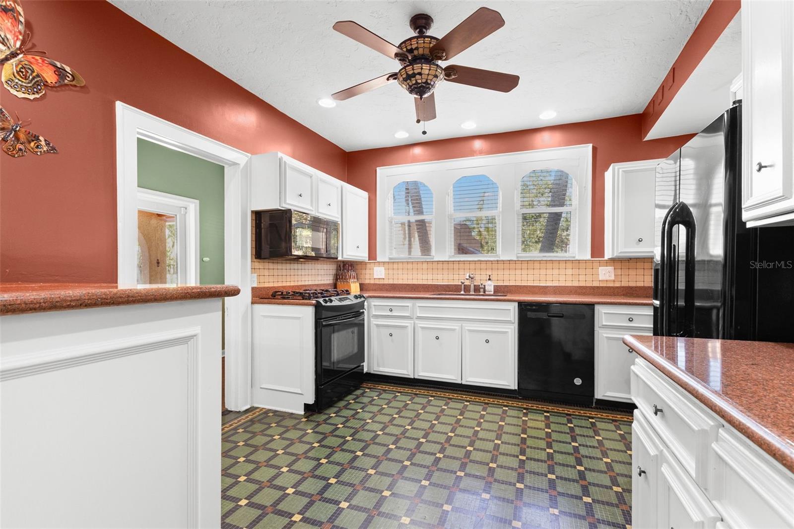 6935 DATE PALM AVE S, ST PETERSBURG, FL, 33707