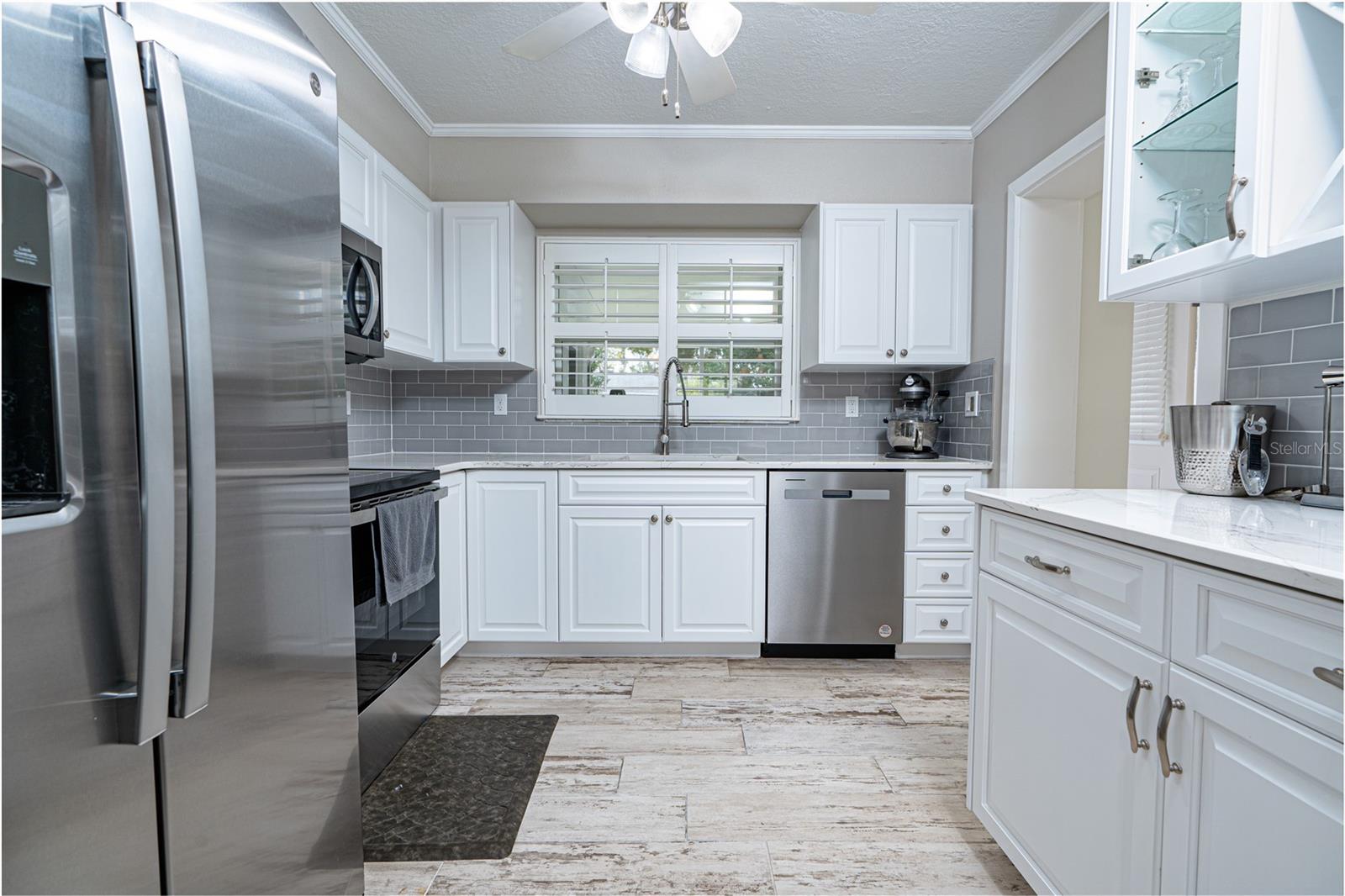 305 NE 1ST AVE, CRYSTAL RIVER, FL, 34429