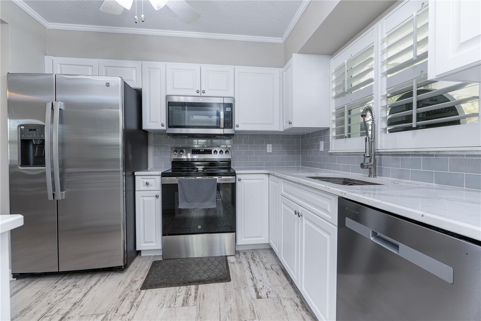 305 NE 1ST AVE, CRYSTAL RIVER, FL, 34429