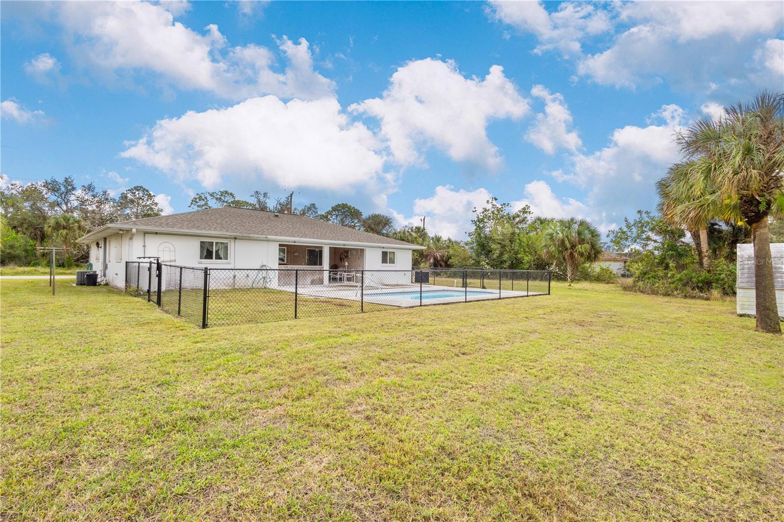 975 CLEARVIEW DR, PORT CHARLOTTE, FL, 33953