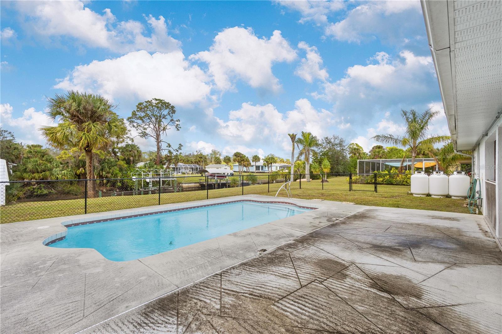 975 CLEARVIEW DR, PORT CHARLOTTE, FL, 33953