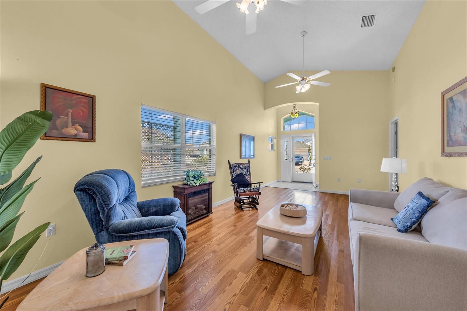 103 DELANEY PARK AVE, DAVENPORT, FL, 33897
