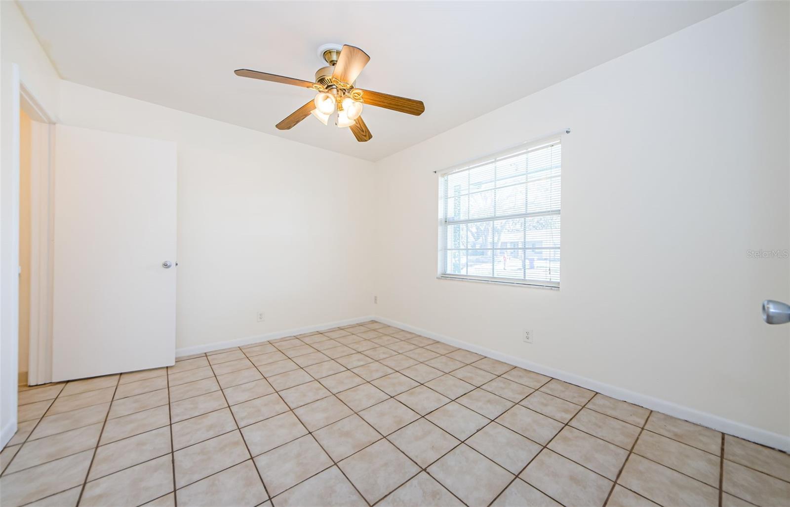 1004 HALLWOOD LOOP, BRANDON, FL, 33511