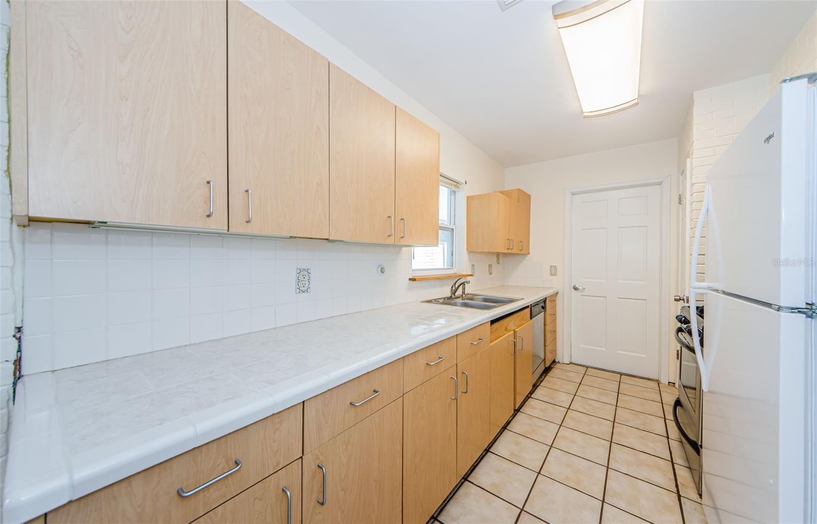 1004 HALLWOOD LOOP, BRANDON, FL, 33511