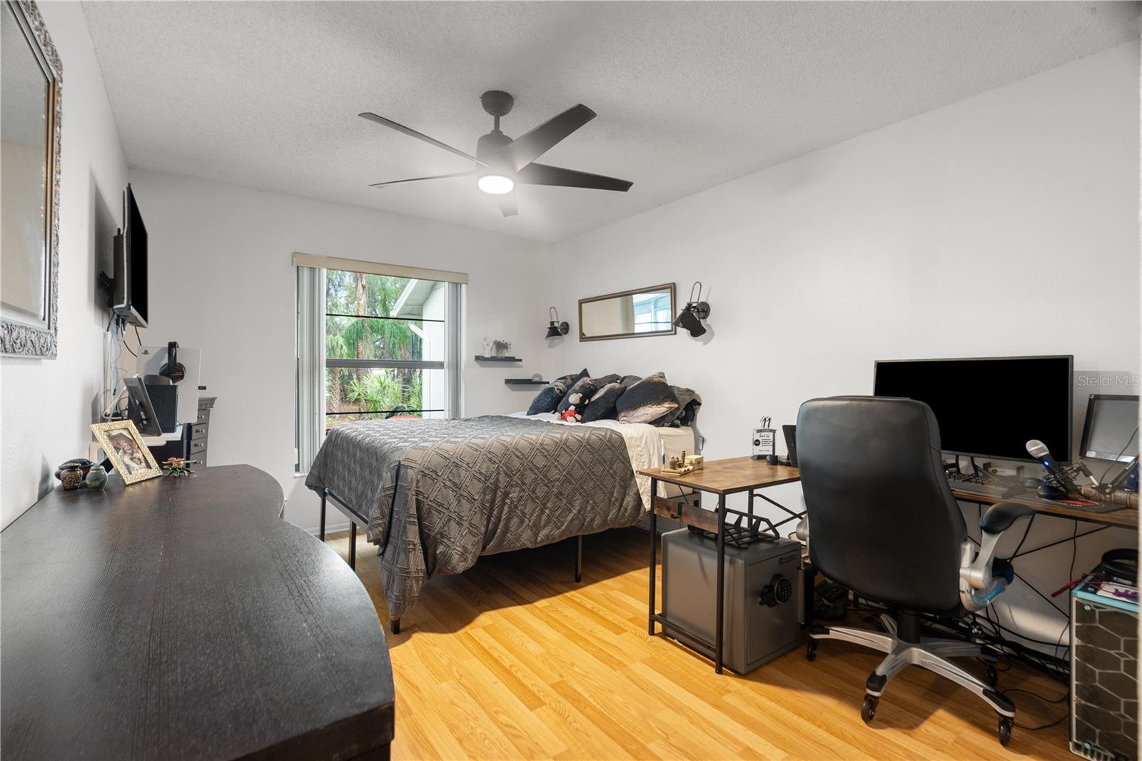 11725 SPRING TREE LN, PORT RICHEY, FL, 34668