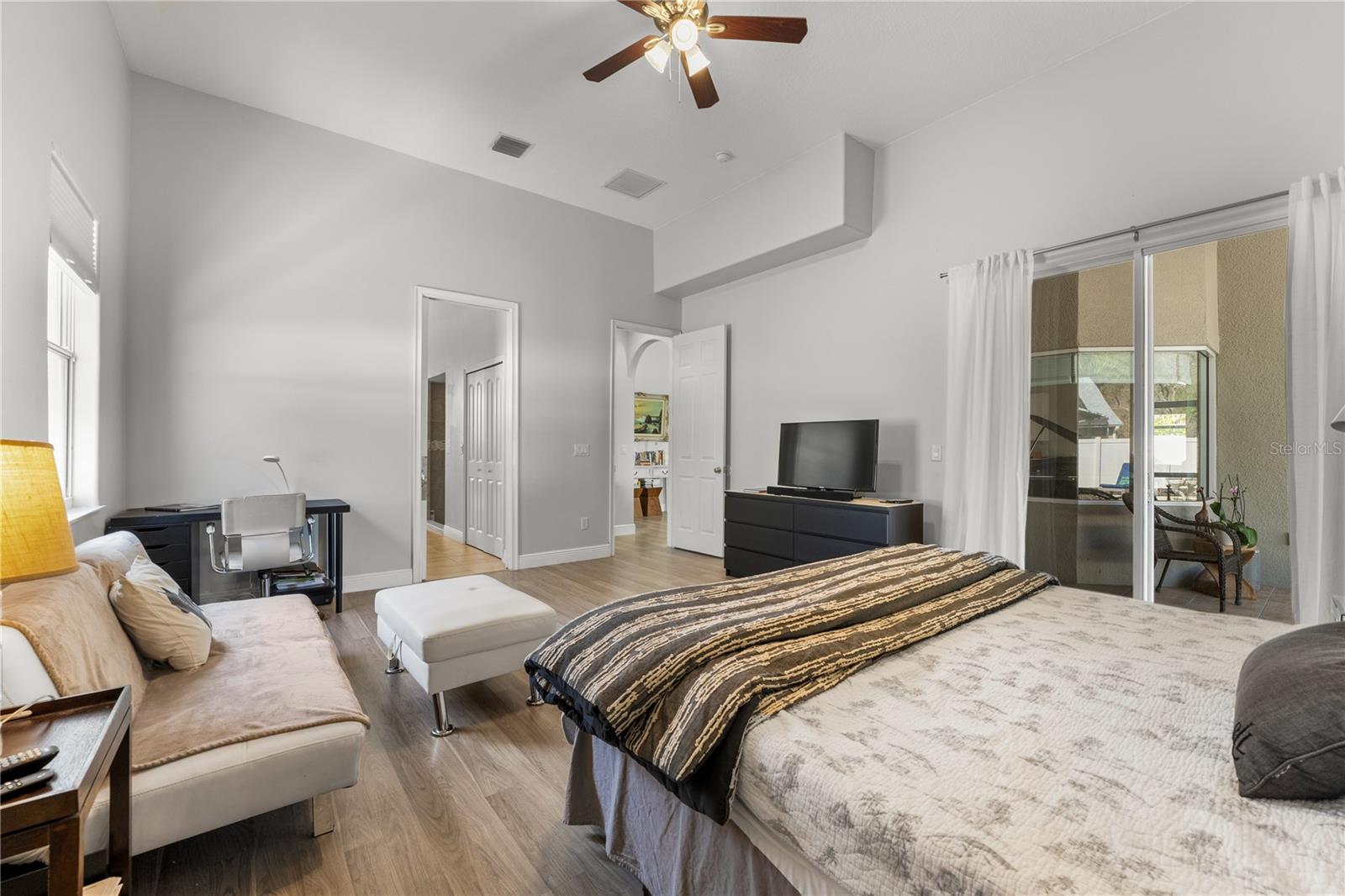 1946 THOROUGHBRED DR, GOTHA, FL, 34734