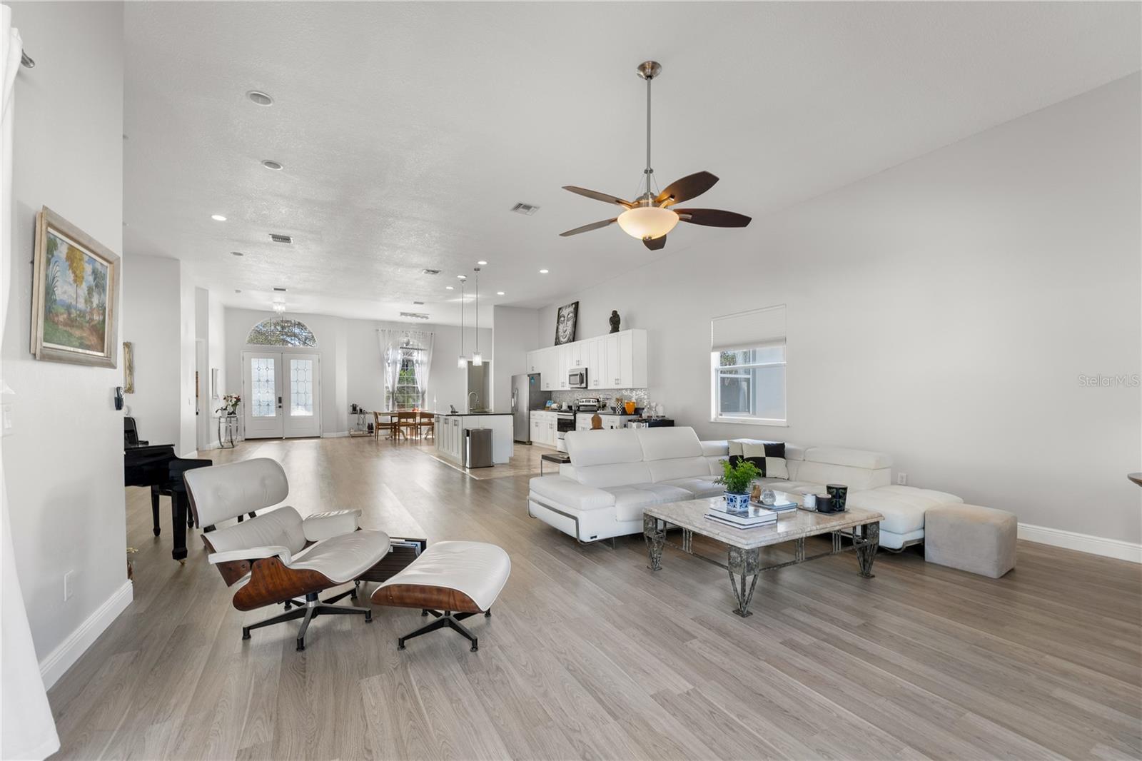 1946 THOROUGHBRED DR, GOTHA, FL, 34734