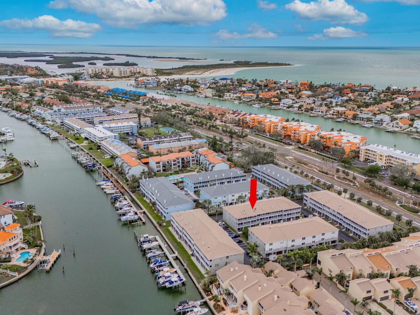 521 PINELLAS BAYWAY S #204, ST PETERSBURG, FL, 33715