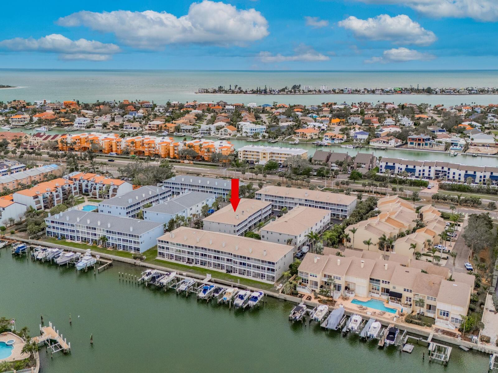 521 PINELLAS BAYWAY S #204, ST PETERSBURG, FL, 33715