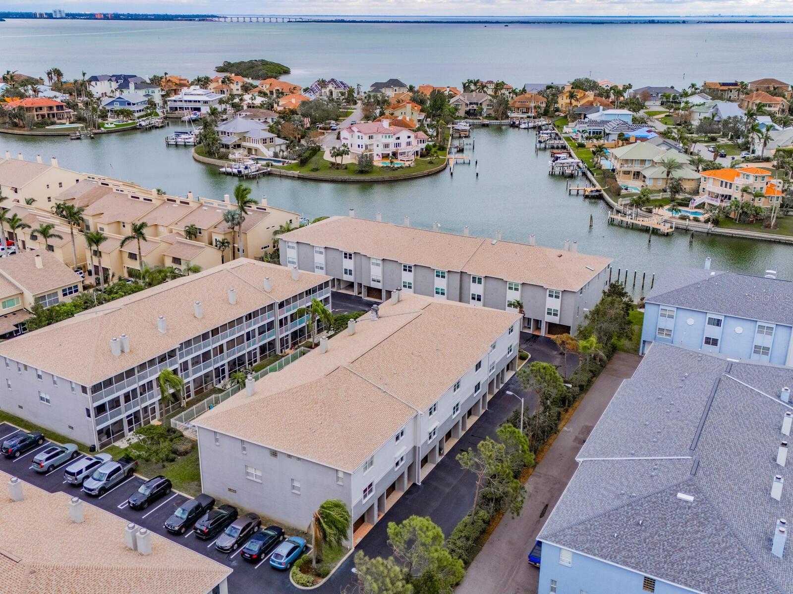 521 PINELLAS BAYWAY S #204, ST PETERSBURG, FL, 33715