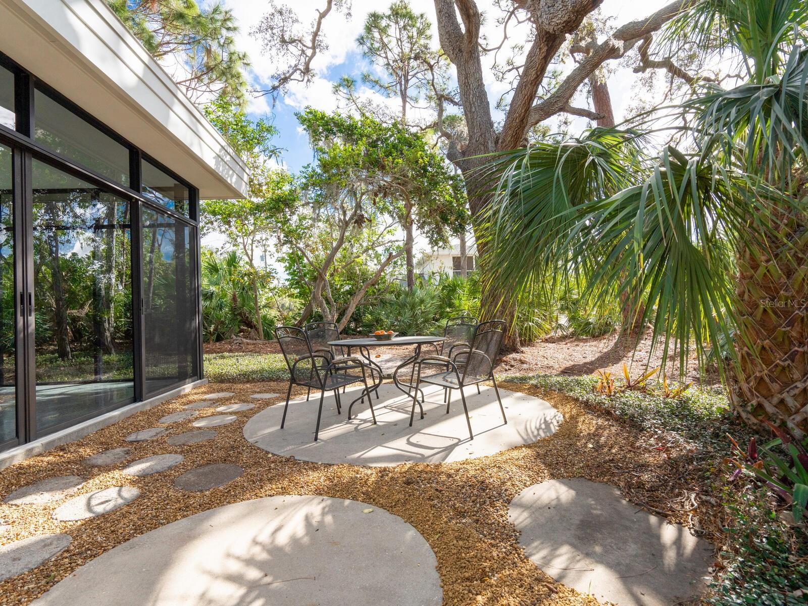 8472 BAY BREEZE LN, SARASOTA, FL, 34243