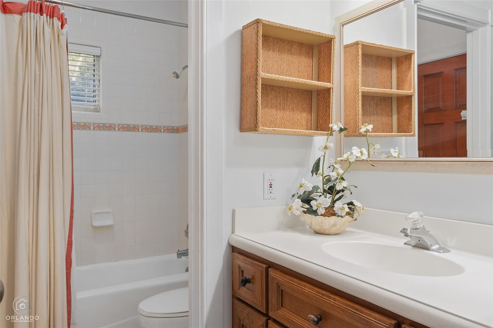 O6280213 Property Photo