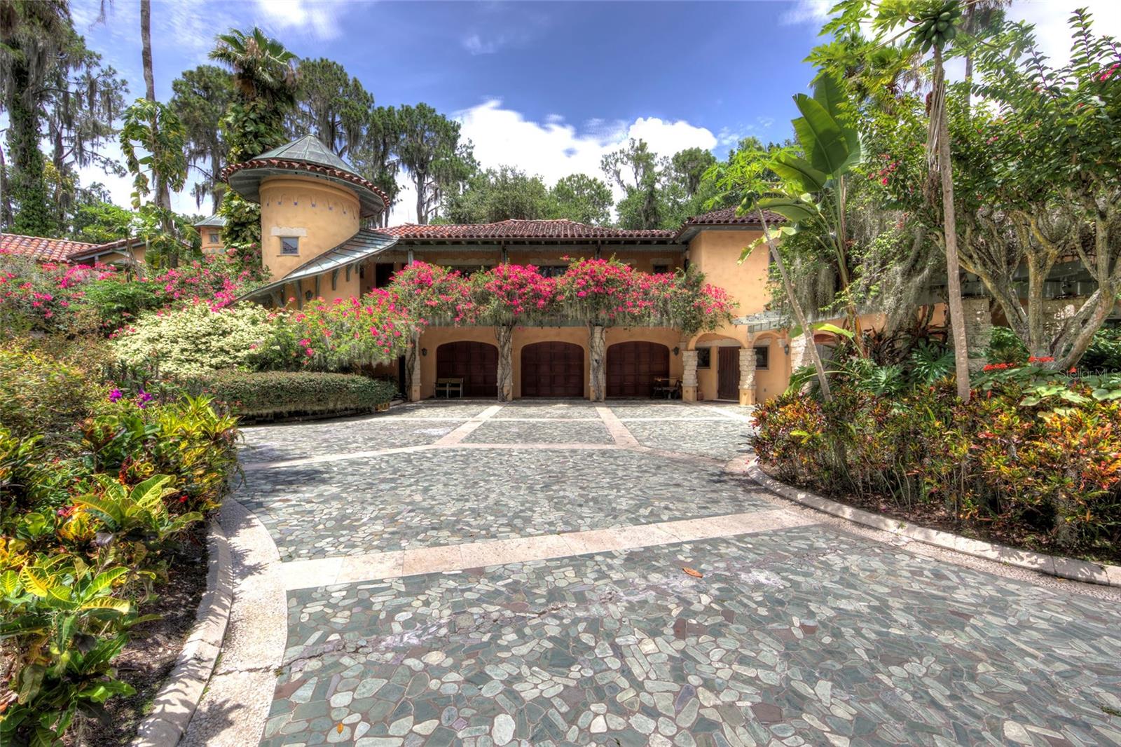 O6280213 Property Photo