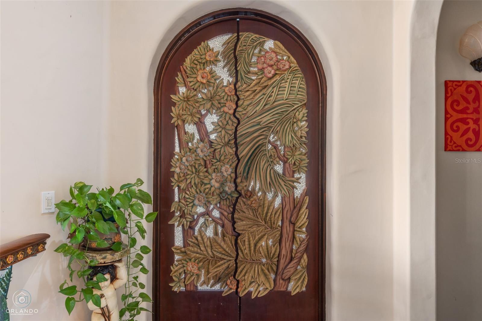 O6280213 Property Photo