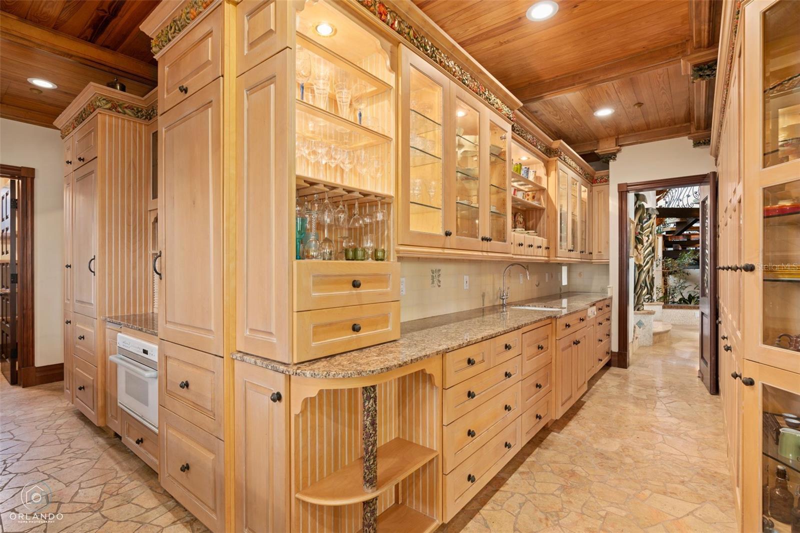 O6280213 Property Photo