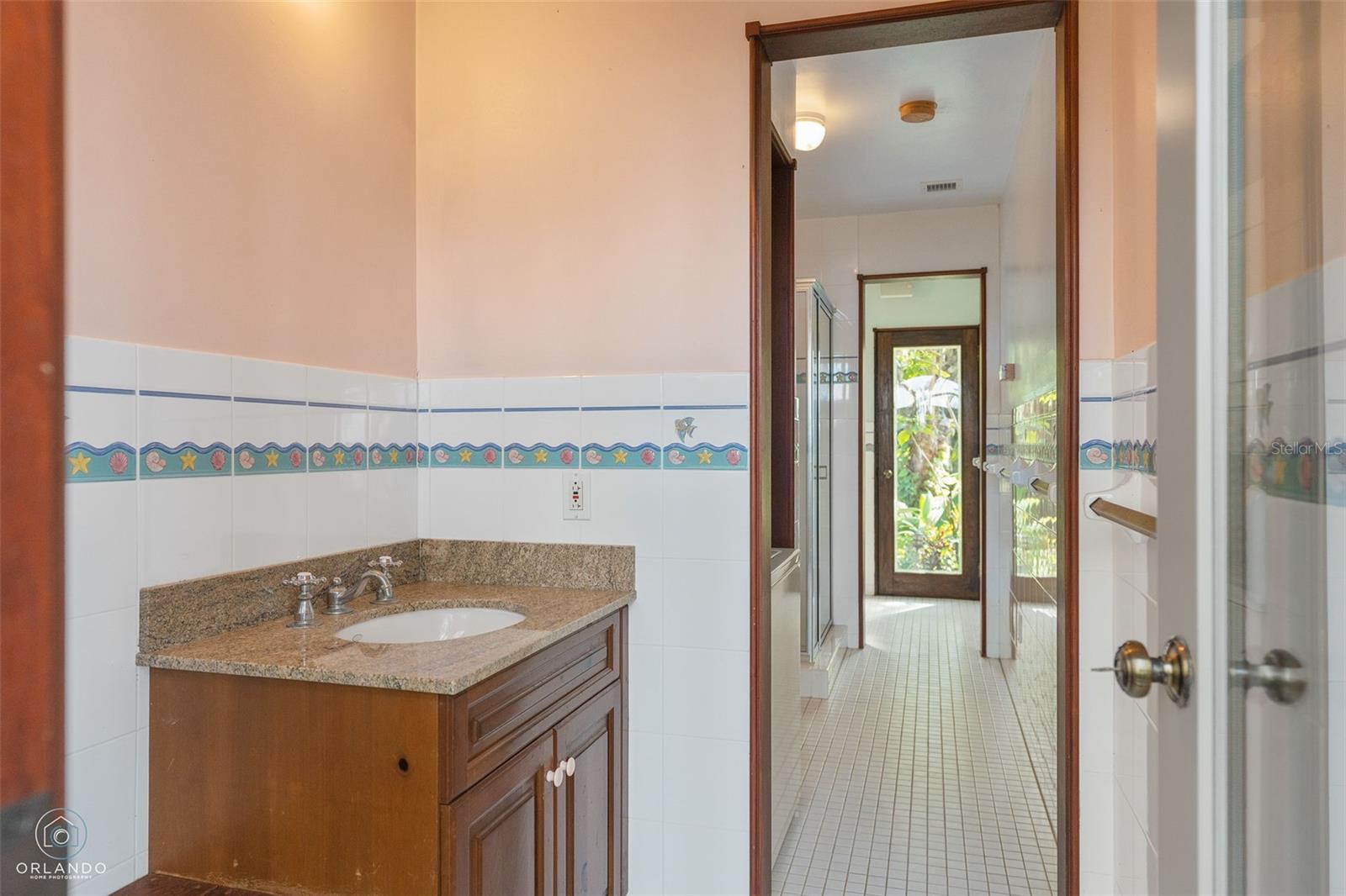 O6280213 Property Photo