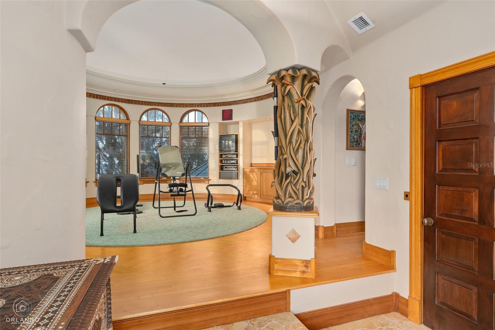 O6280213 Property Photo