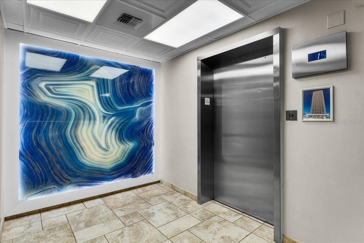 V4940895 Property Photo