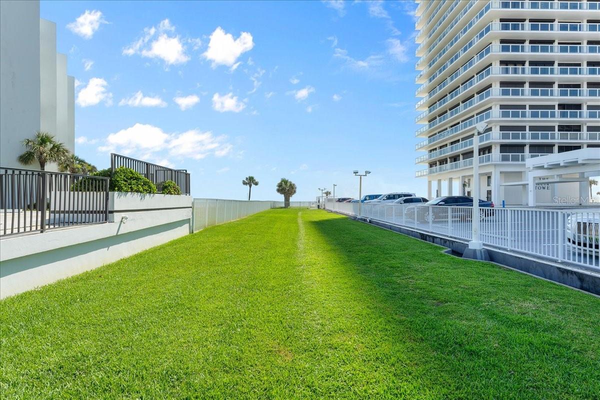 V4940895 Property Photo