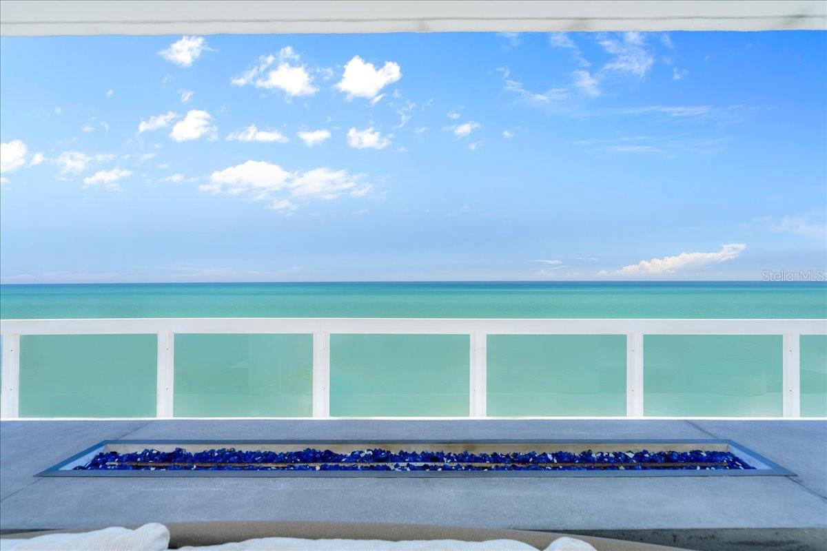 V4940895 Property Photo