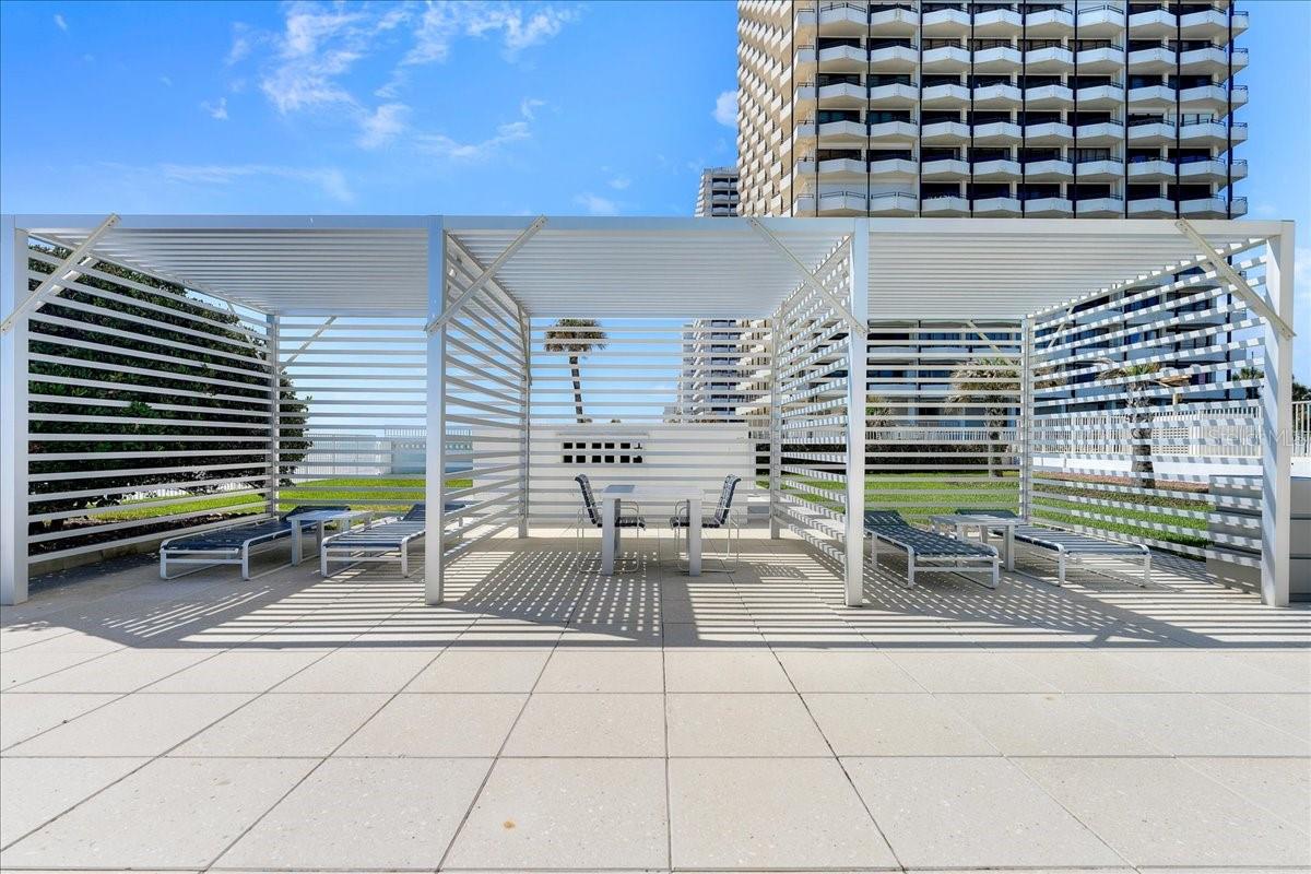 V4940895 Property Photo